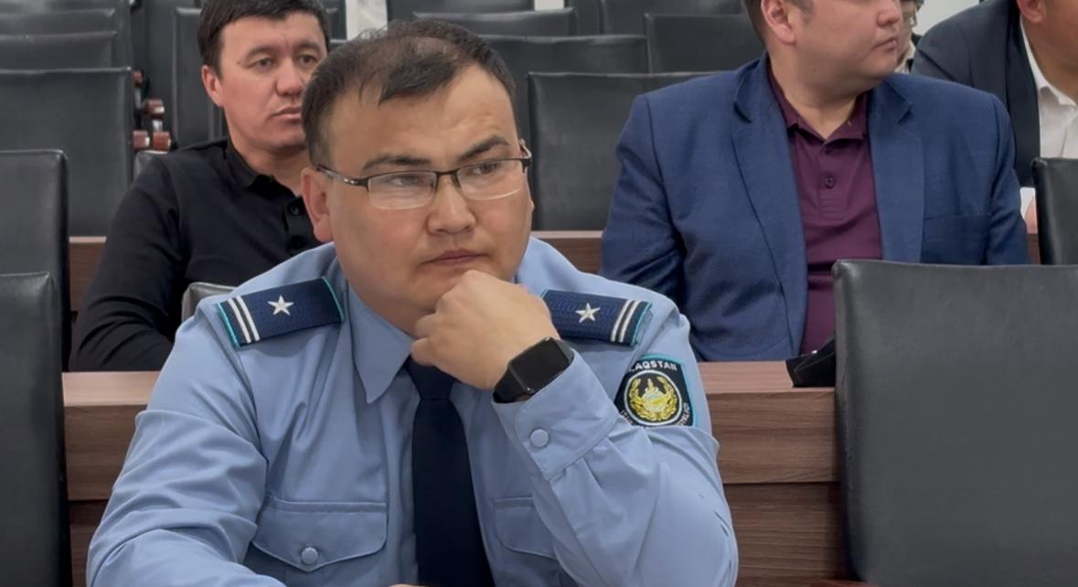 Под председательством исполняющего обязанности акима Зерендинского района Ахмедьяновым А.М прошло аппаратное совещание