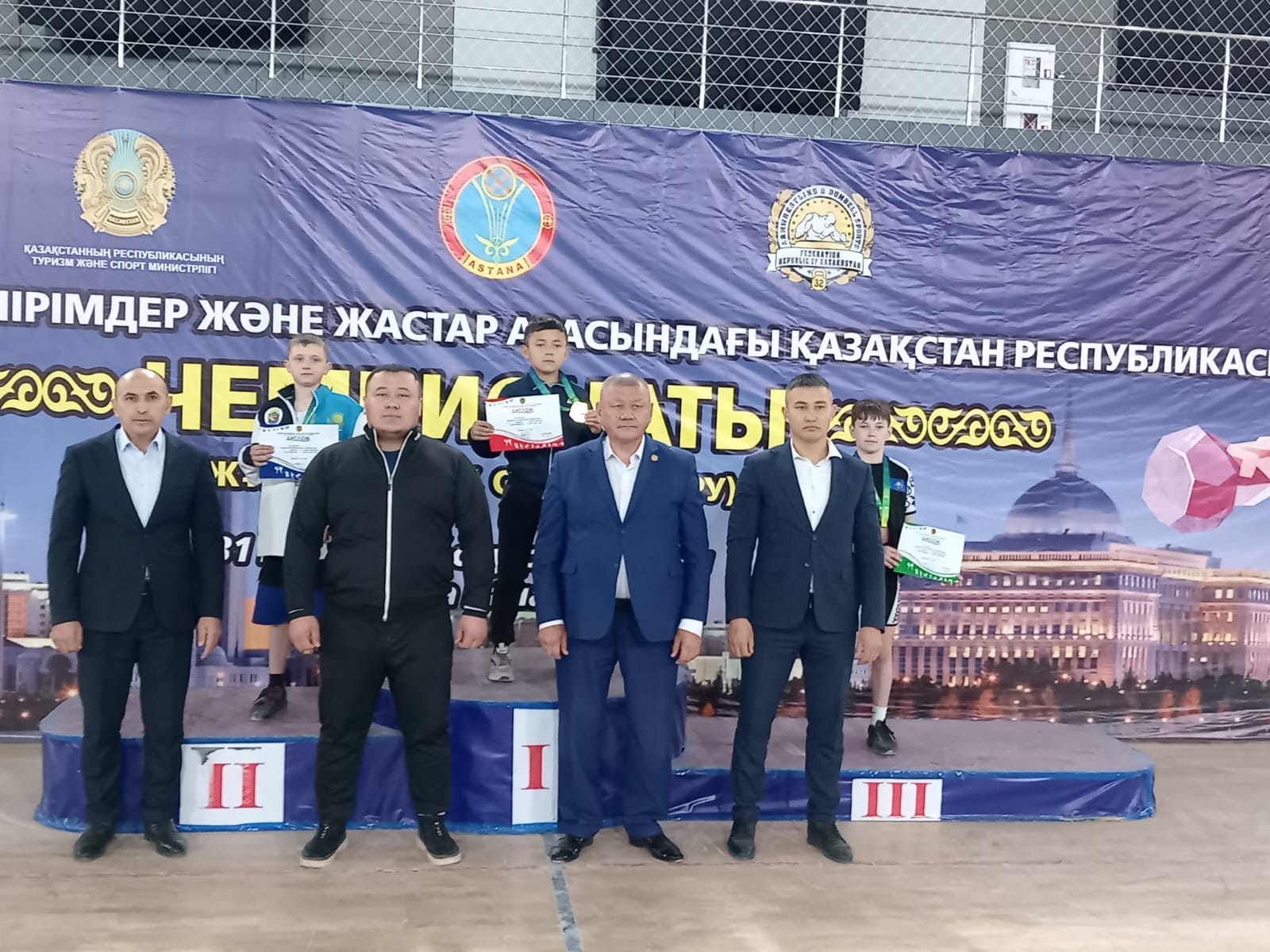 Гордимся нашими молодыми спортсменами