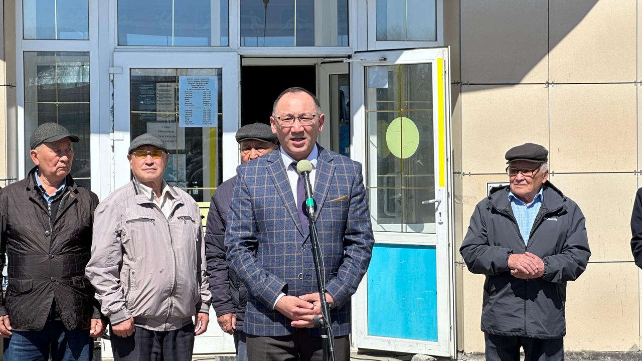 В Зайсанском районе прошло первенство по стрельбе, приуроченное к 80-летию Великой Победы и 100-летию А.Молдагуловой