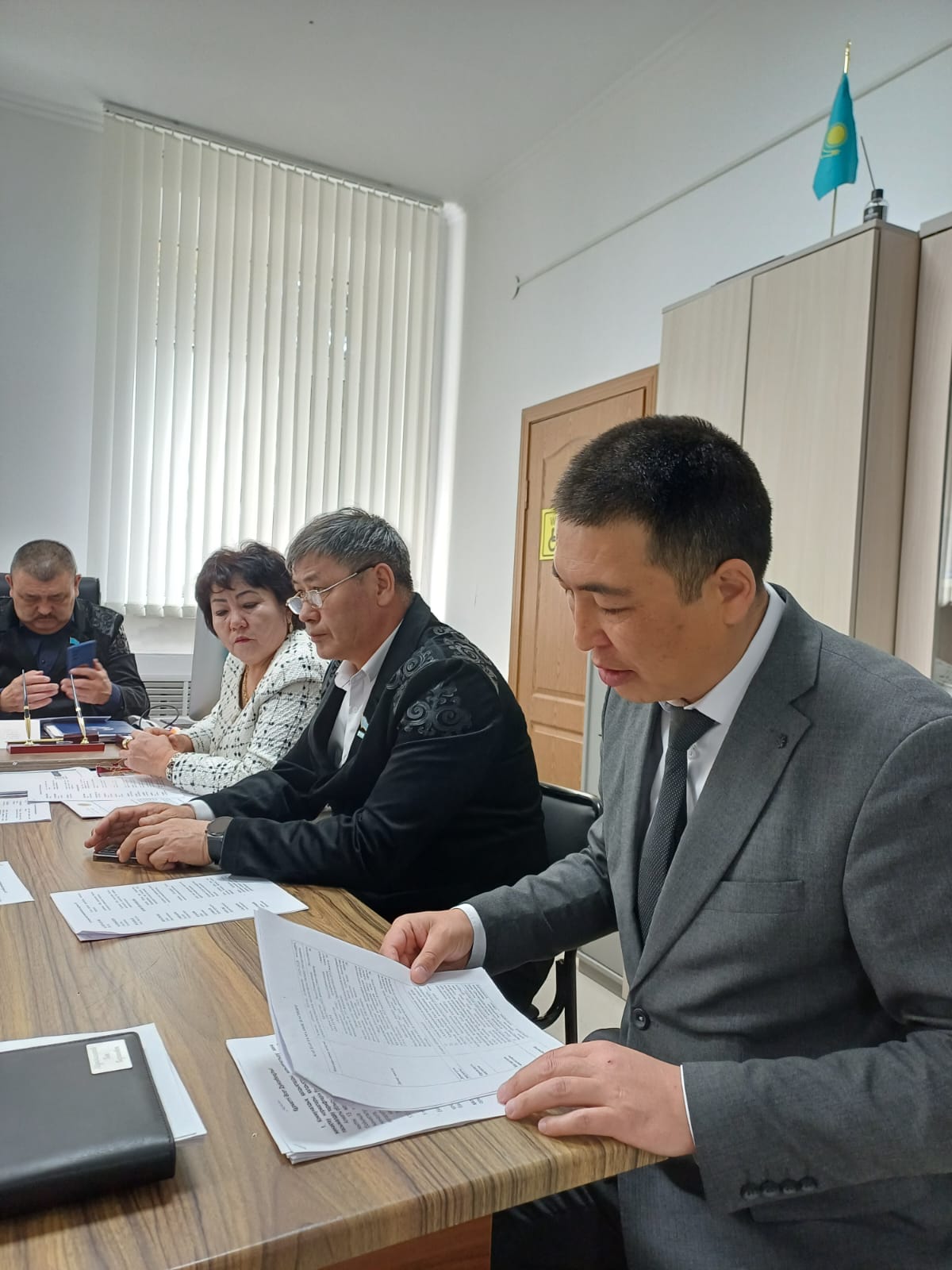 08.04.2025ж 09:00-де тұрақты комиссия отырысы өтті