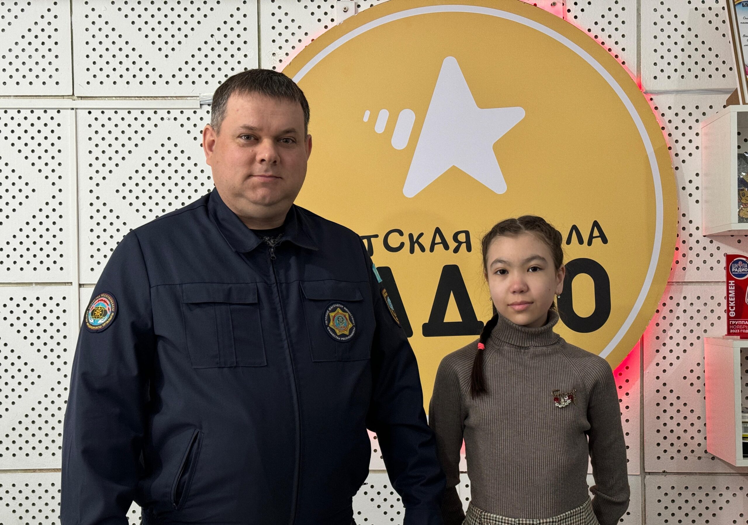 Врач ЦМК МЧС РК в гостях у ведущих детского радио