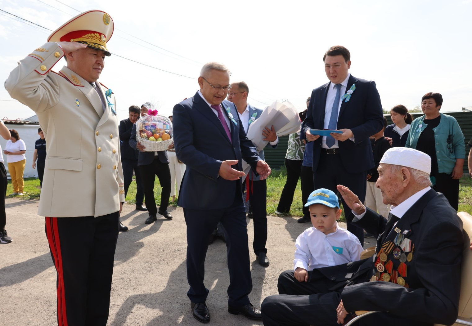 Никто не забыт и ничто не забыто: в Жетісу поздравили фронтовиков с 80-летием Победы