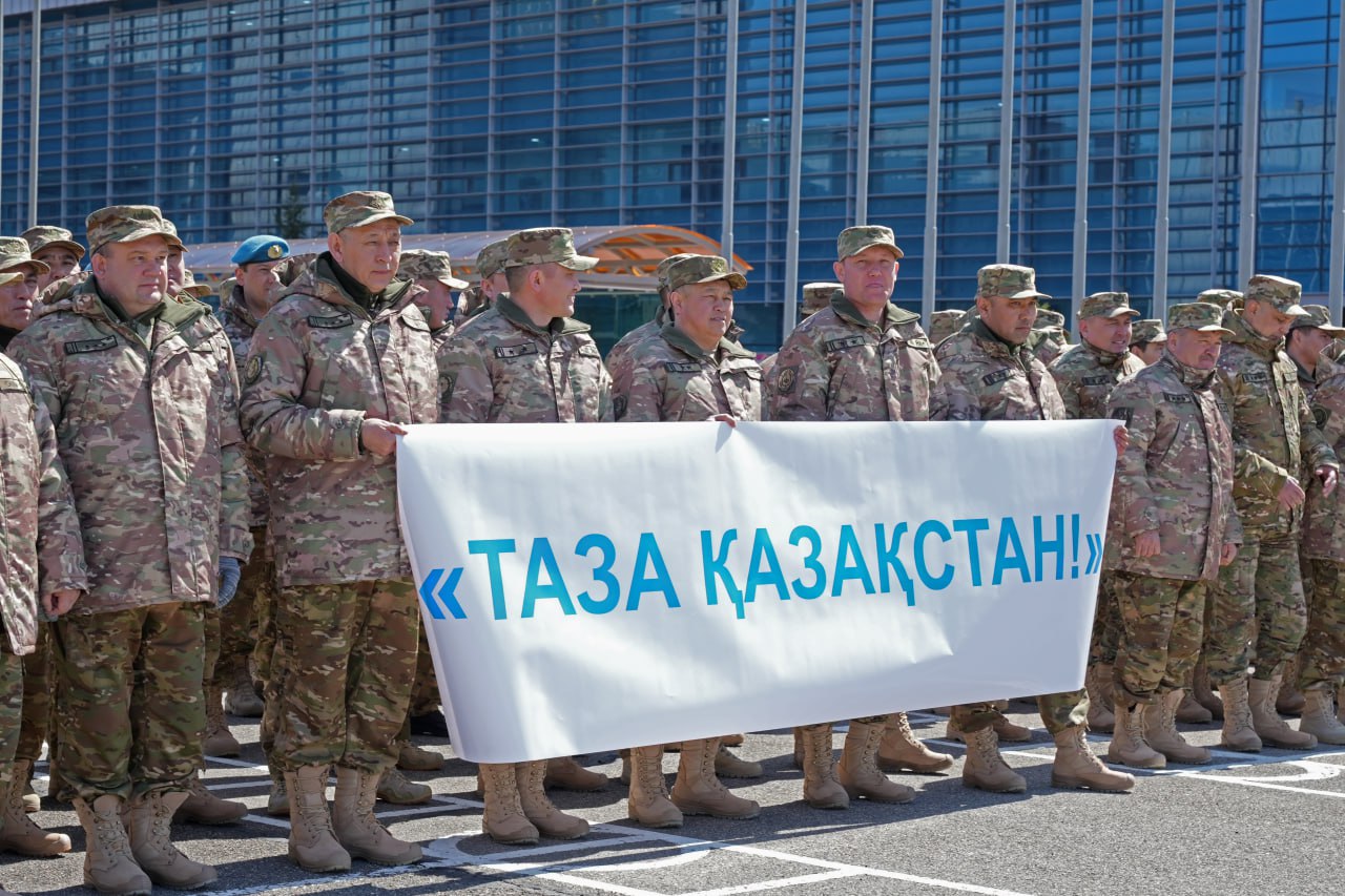 В Национальном университете обороны РК прошла экологическая акция «Таза Қазақстан»