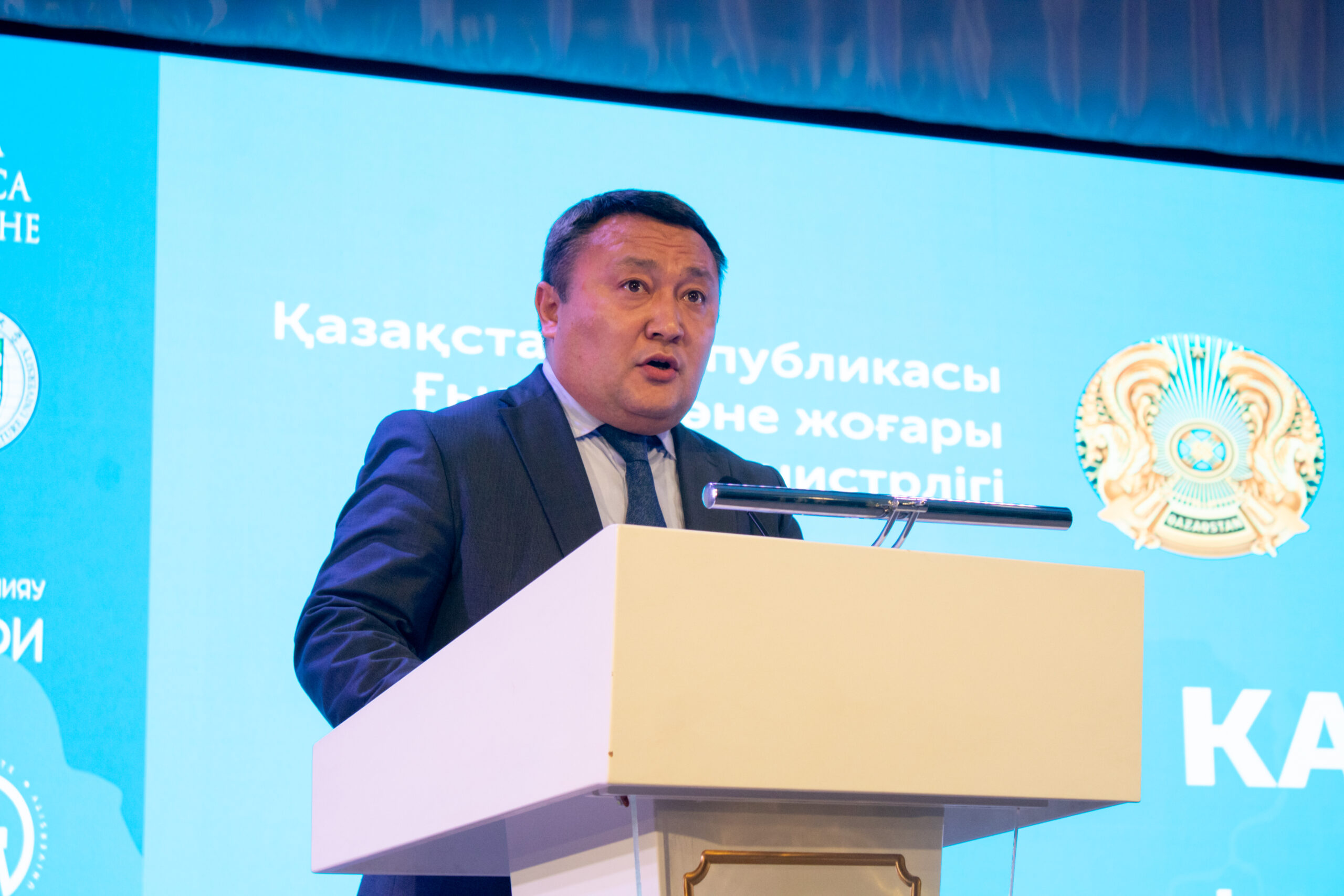 В Кокшетау прошел Dostyq EDU Fest – профориентационное мероприятие для выпускников