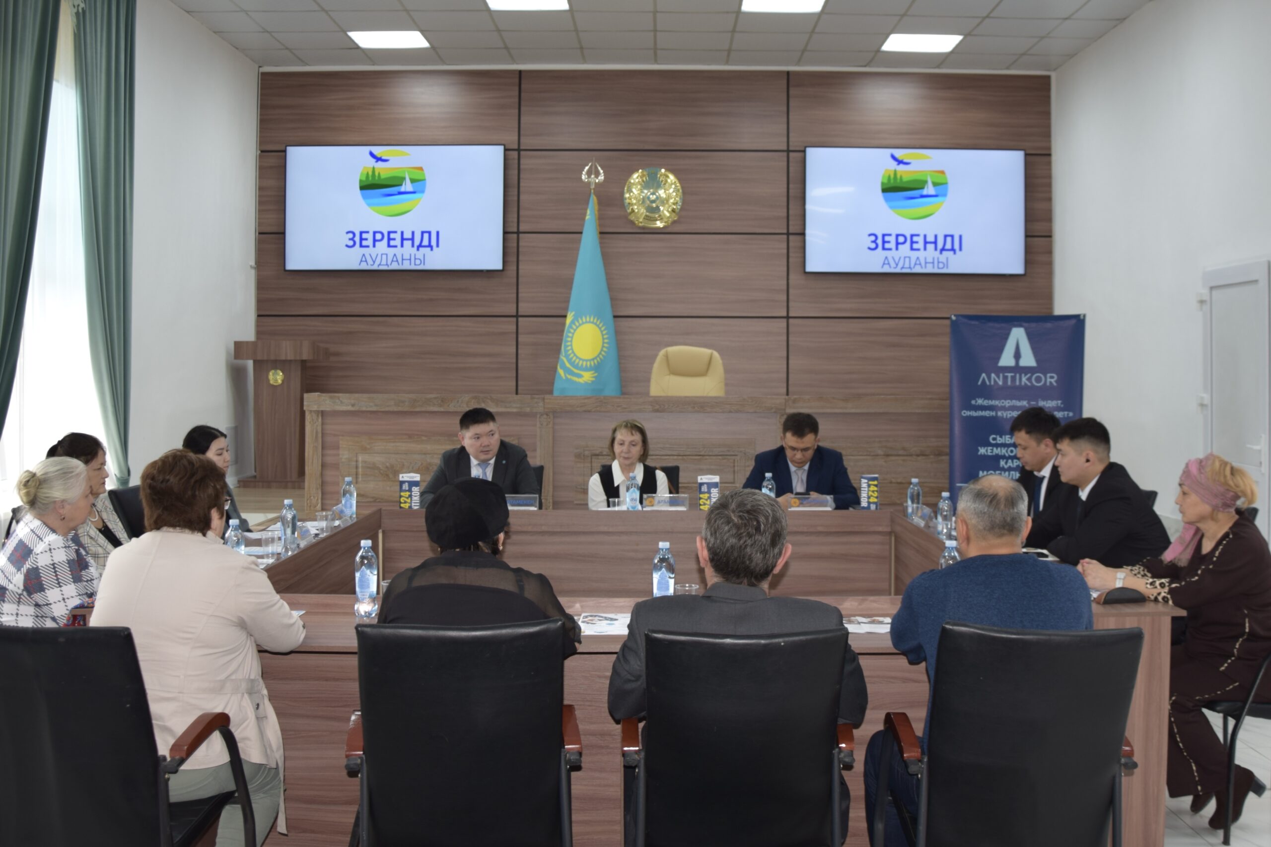 Мобильная антикоррупционная группа продолжает работу: в Зеренде состоялась встреча с субъектами бизнеса