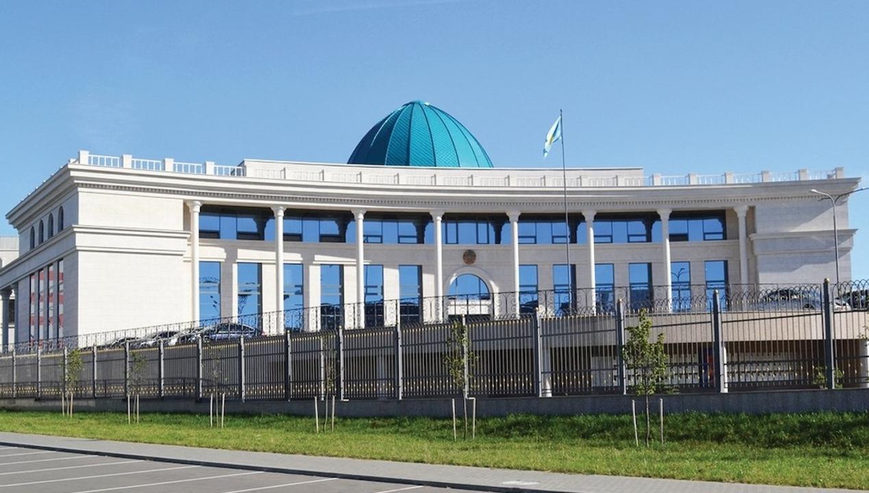 Посол Казахстана встретился с представителями Мажилиса Парламента РК и Ассамблеи народа Казахстана
