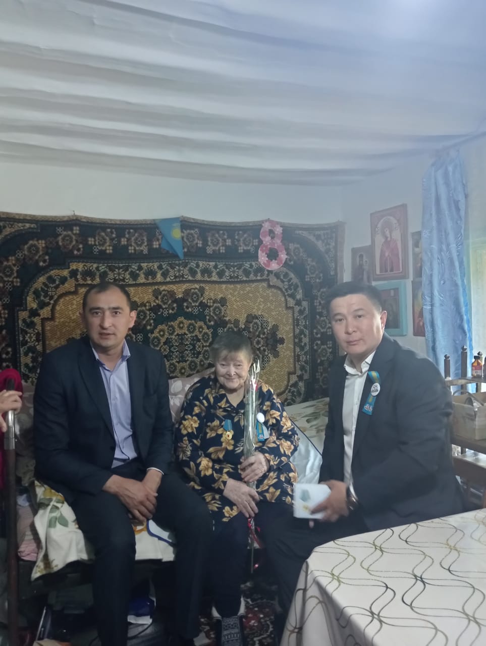 Тыловики Теректинского сельского округа награждены медалью Президента