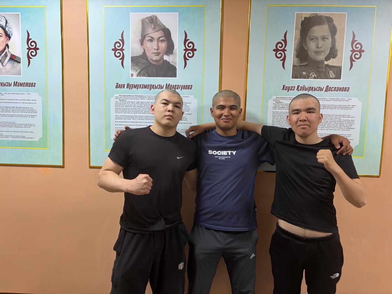Еще один солдат отправился выполнять свой долг перед Родиной!