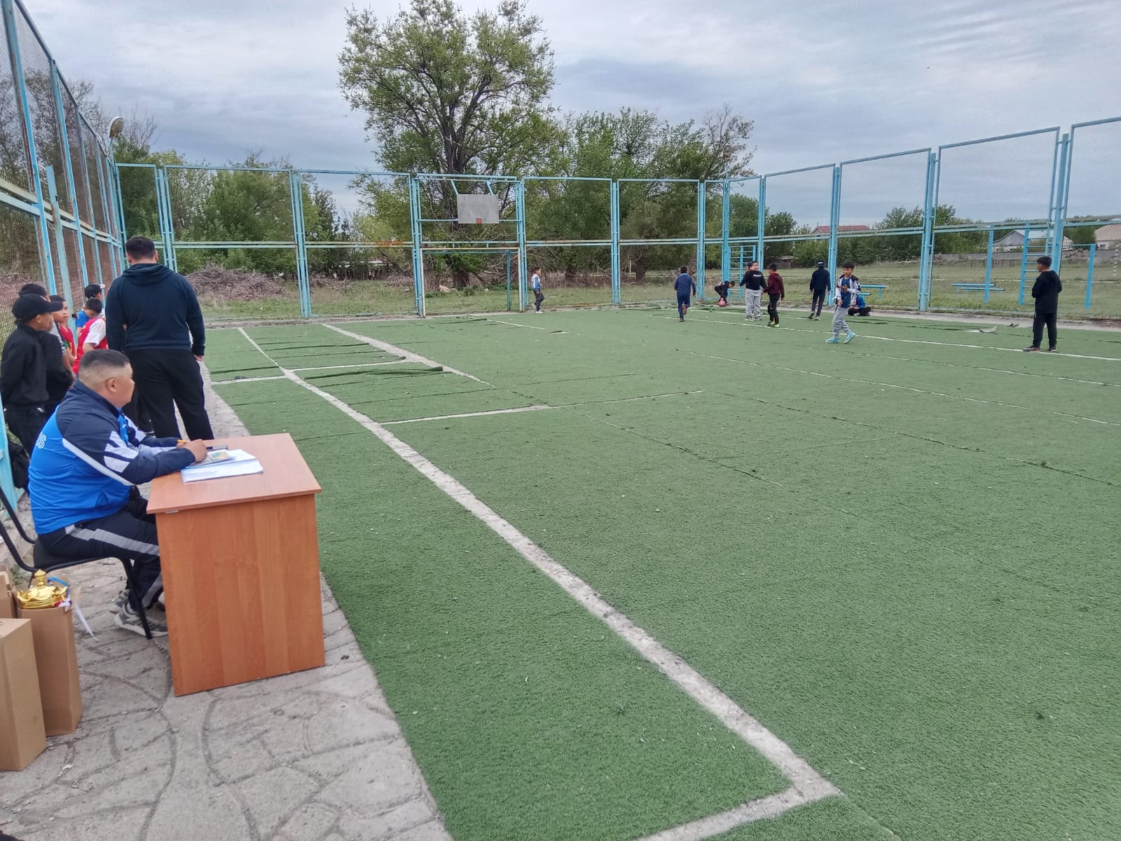 Было организовано спортивное соревнование под названием «Спорт против наркотиков».