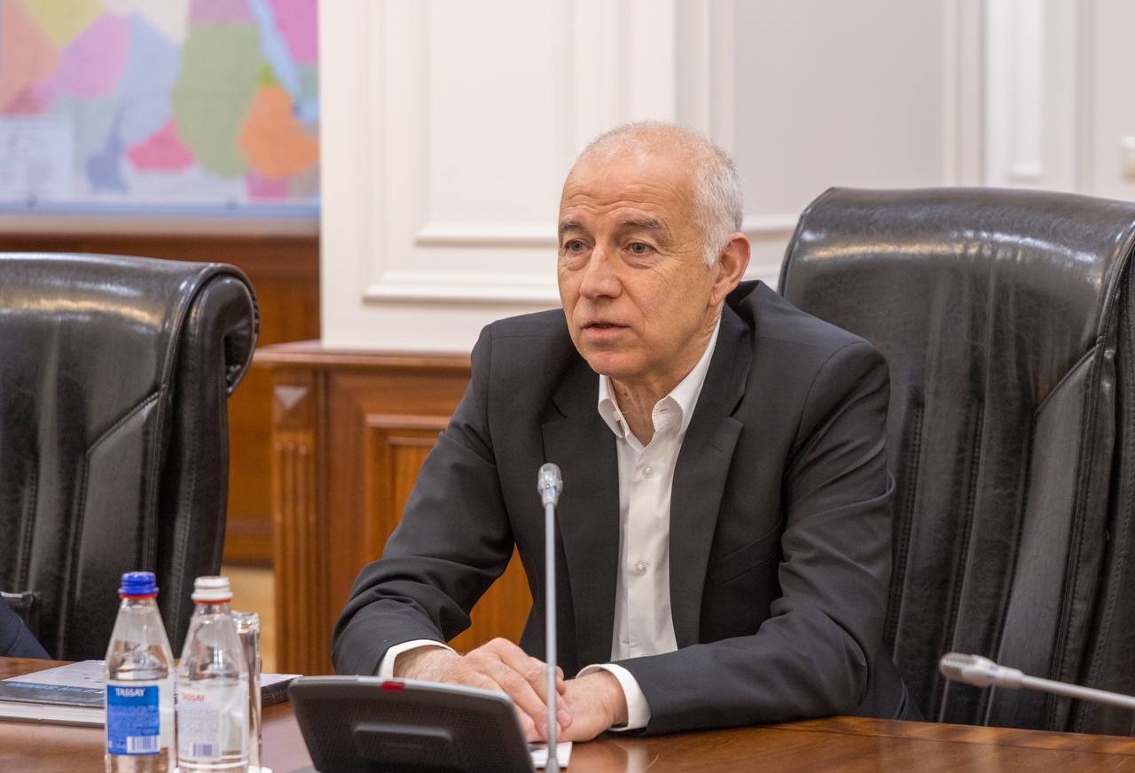 Казахстан намерен развивать горнолыжный туризм по мировым стандартам совместно с глобальным лидером индустрии