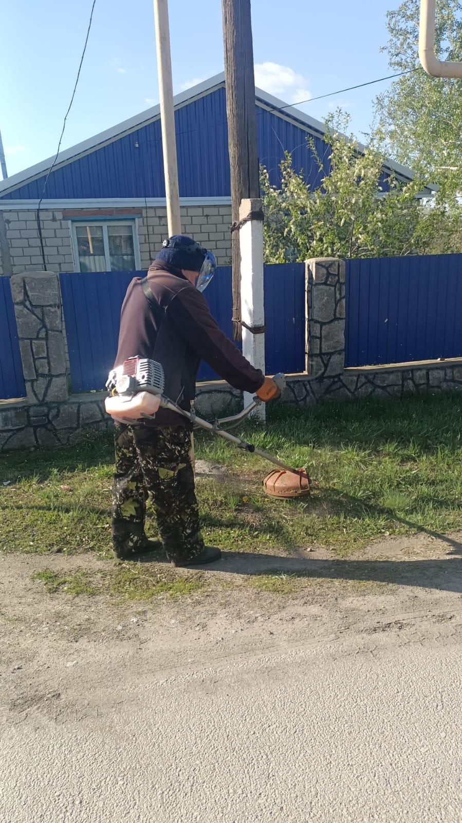 Жители Тельманского сельского округа активно участвуют в благоустройстве своих придомовых территорий