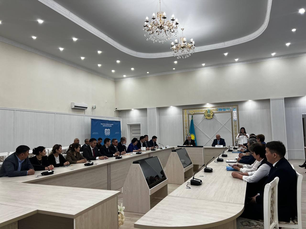 Провёл встречу с активом Жанааркинского района