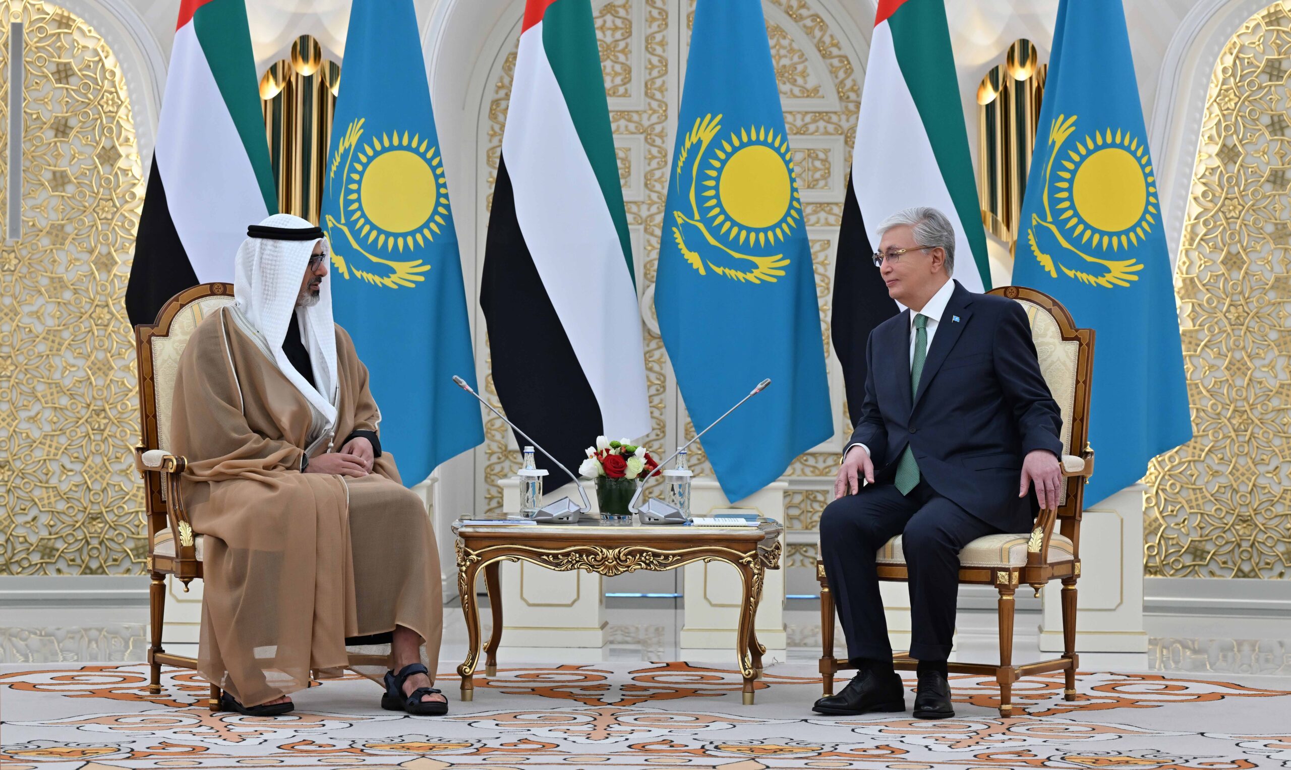 Президент провел переговоры с Наследным принцем Абу-Даби шейхом Халедом бен Мухаммедом бен Заидом Аль Нахаяном