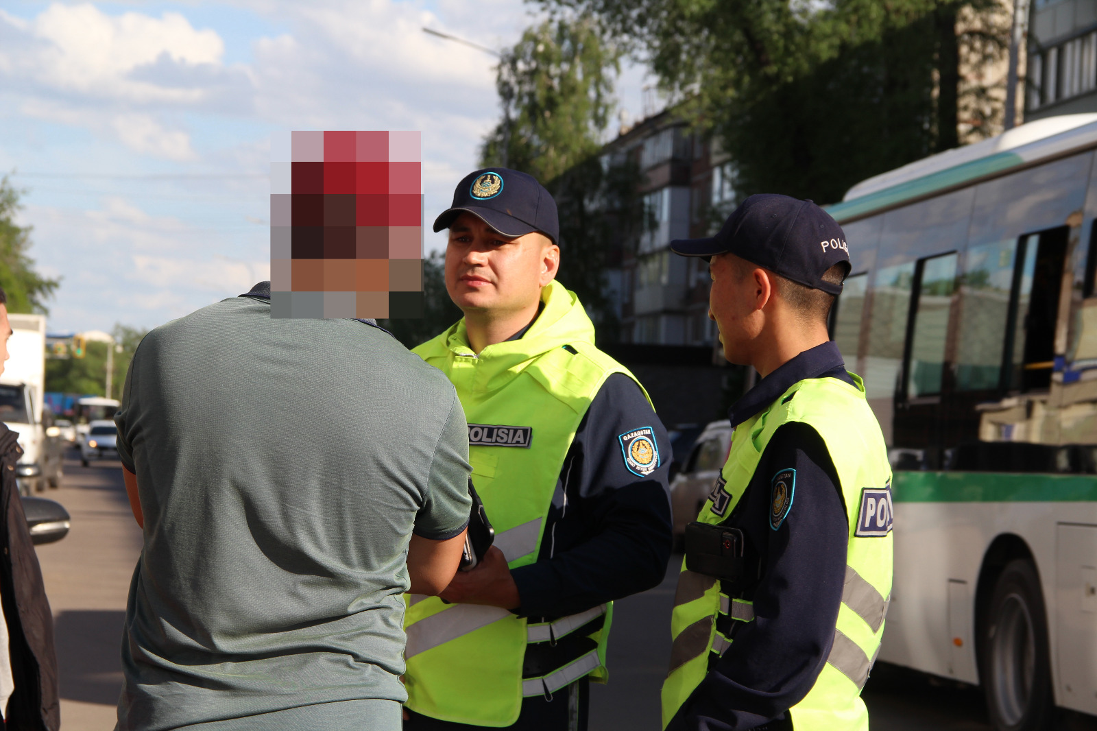 Нелегалы за рулём: полиция выявляет перевозчиков без документов