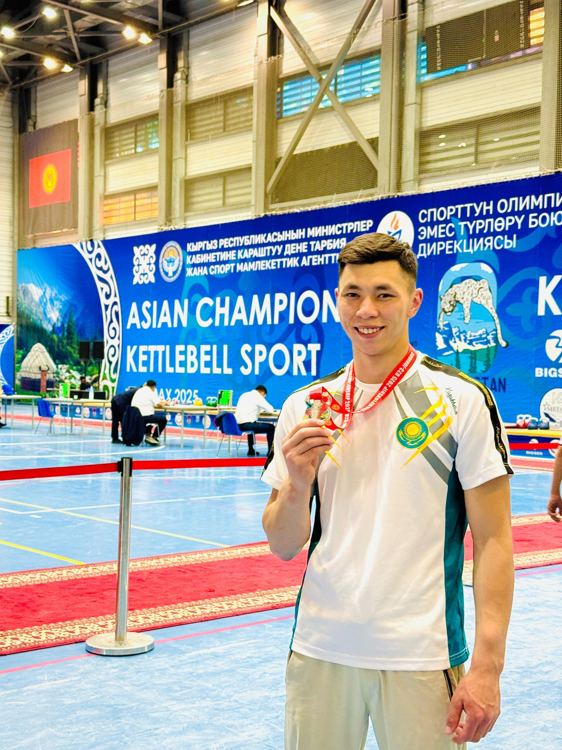 Даурен Кадыр занял 2 место на Азиатском чемпионате