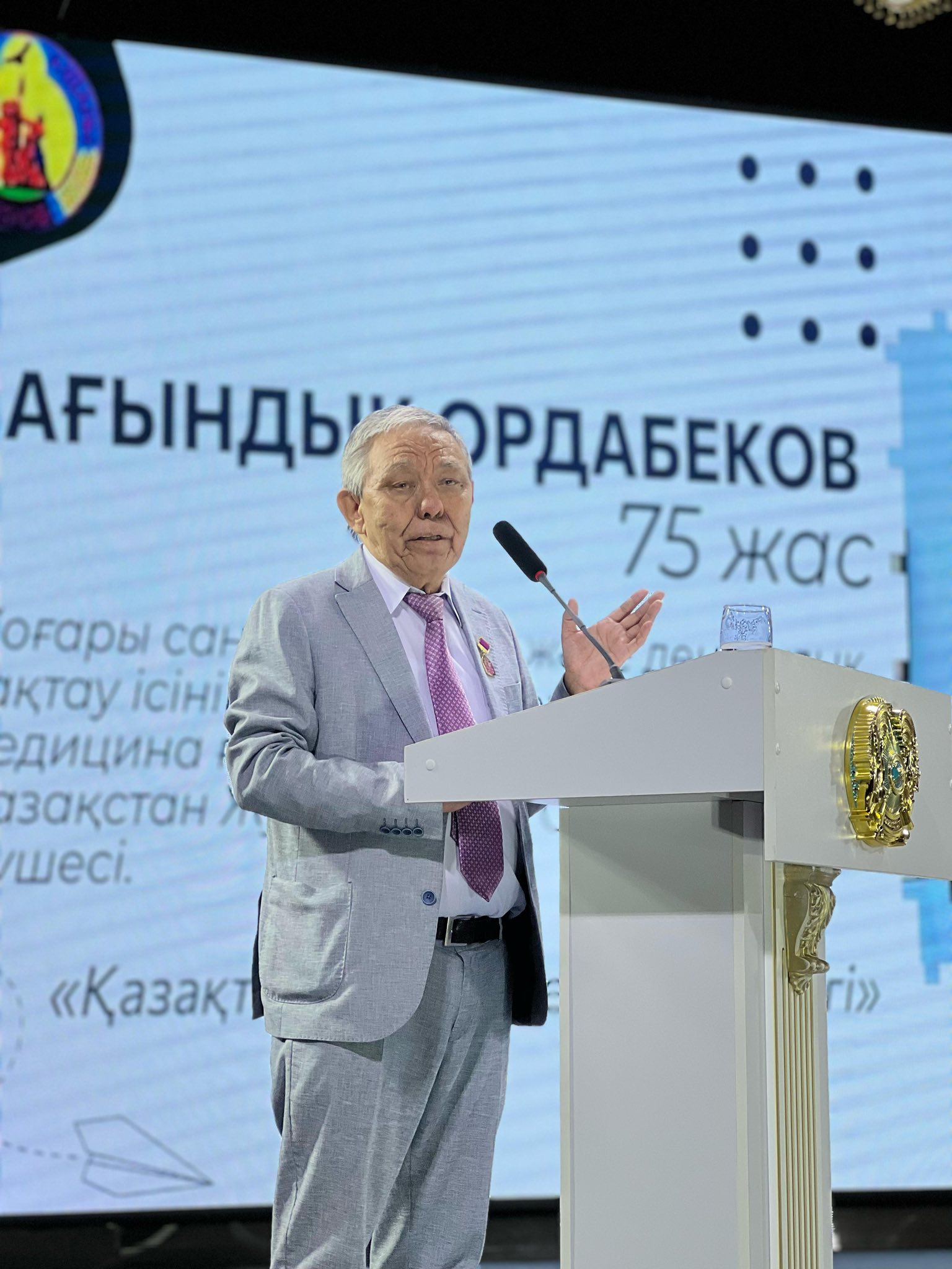 Слияние врачебного мастерства и писательского дара