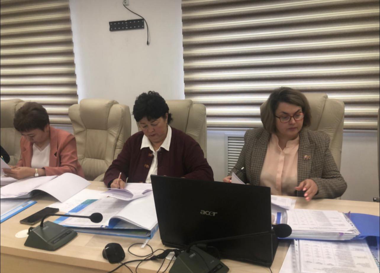 Облыстық байқауда “Орта білім беретін үздік ұйым” грантын ауданымыздағы білім беру ұйымы “М.Әуезов Атындағы Ақжар Мектеп-интернат-колледжі жүлделі  ІІІ ОРЫН ЖЕҢІП АЛДЫ.