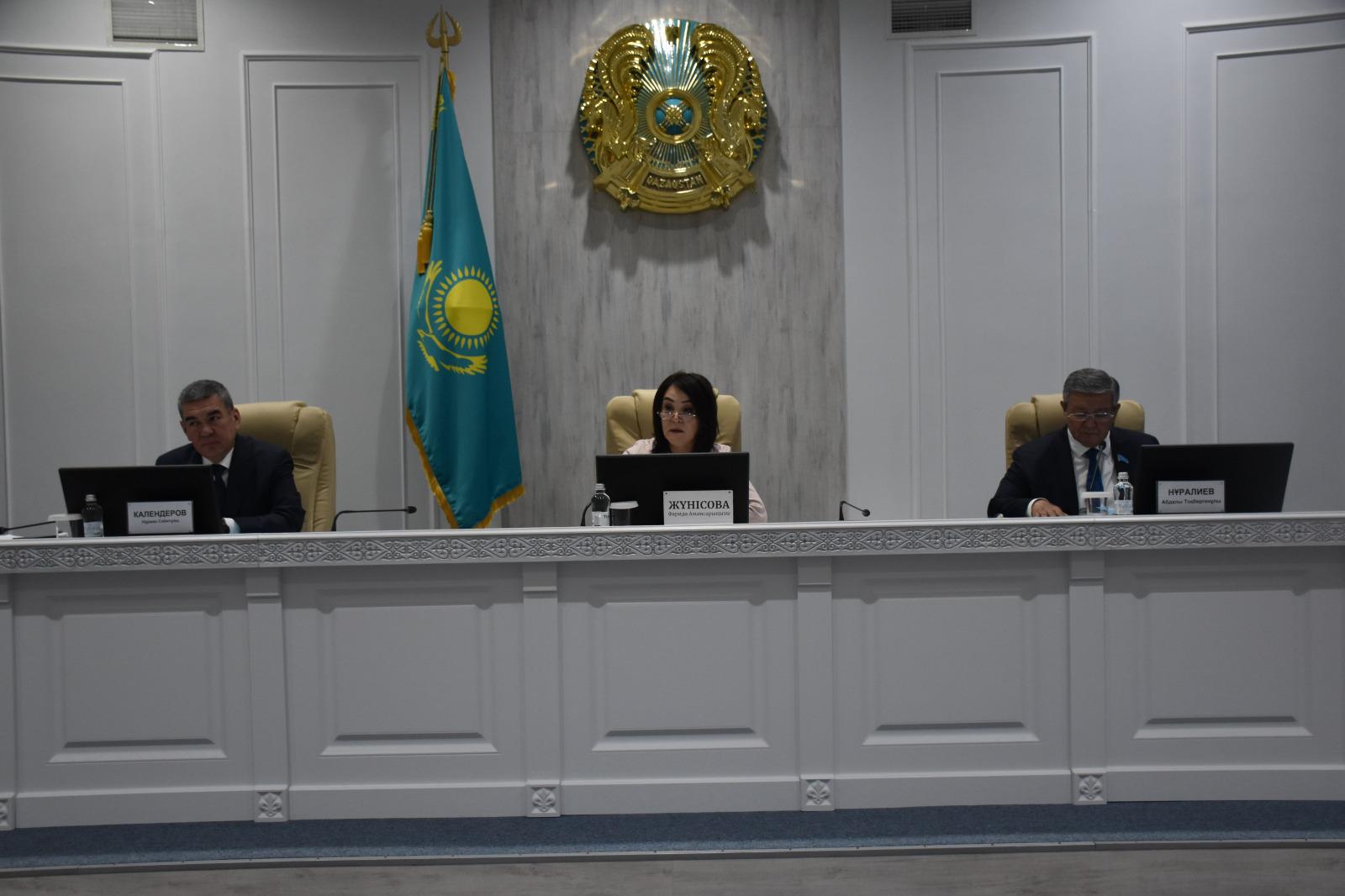 Сегізінші шақырылған Жамбыл облыстық мәслихатының бірлескен тұрақты комиссиясы өтті