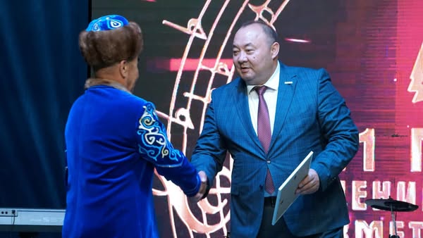 В КЕЛЕСЕ ЧЕСТВОВАЛИ СОТРУДНИКОВ ДУХОВНОСТИ