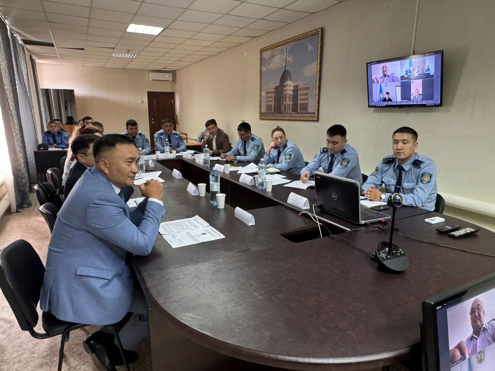 Представитель принял участие в круглом столе