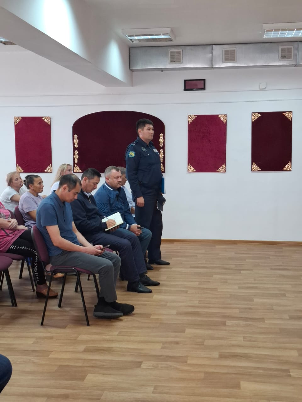 Регулярная встреча с населением в селе Пески, Червонный сельский округ