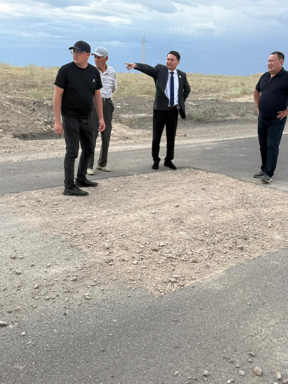 Председатель маслихата города Қонаев Нуркадыров С. посетил село Коскудук с рабочим визитом