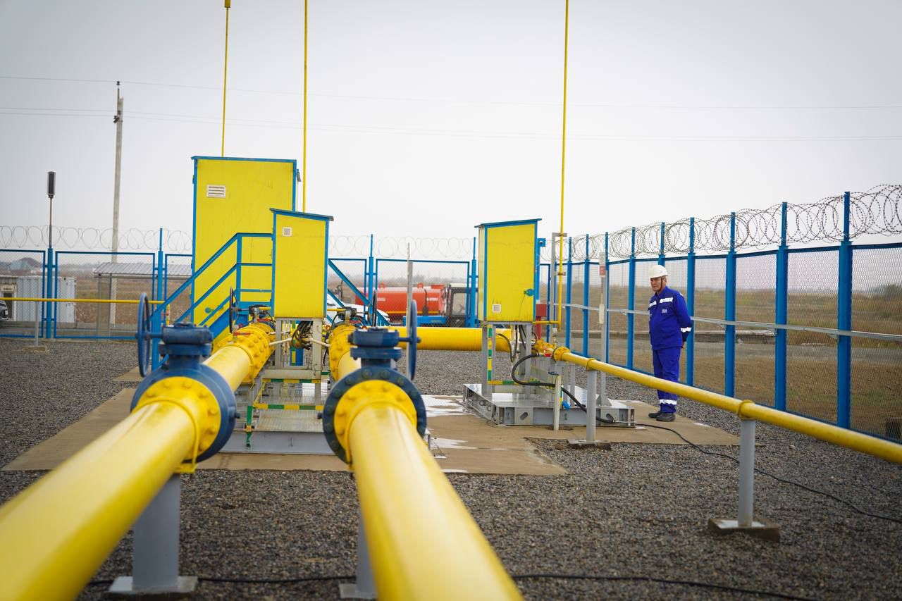В ЭТОМ ГОДУ 37 НАСЕЛЕННЫХ ПУНКТОВ ТУРКЕСТАНСКОЙ ОБЛАСТИ ОБЕСПЕЧАТ ПРИРОДНЫМ ГАЗОМ