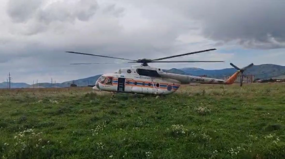 Новорожденного малыша на вертолете МЧС  экстренно доставили в областной центр