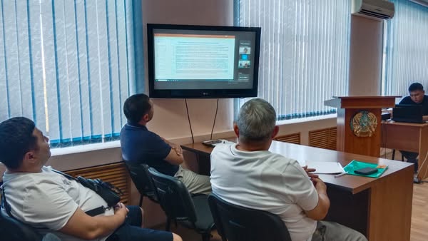 Департамент санитарно-эпидемиологического контроля Акмолинской области организовал семинар-совещание по вопросам внедрения Стандарта школьного питания. В мероприятии приняли участие руководители организаций среднего образования, поставщики услуг по организации питания, медицинские работники общеобразовательных школ, члены бракеражных комиссий, а также представители территориальных управлений санэпидконтроля.