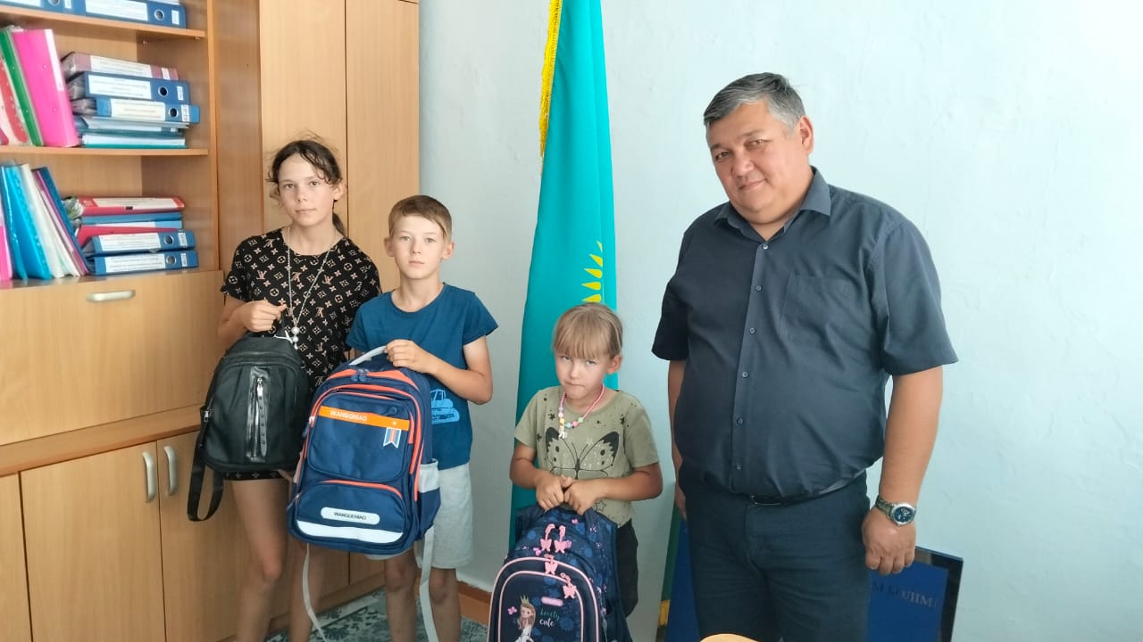 Акция ” Дорога в школу”