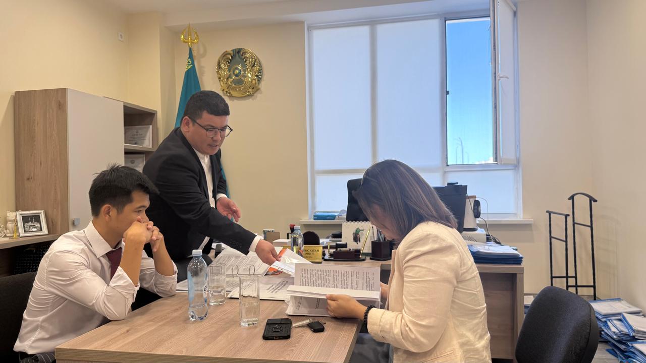В рамках проекта «Келешек мектептері» в городе Актау проведена лицензирующая проверка средней школы №33.