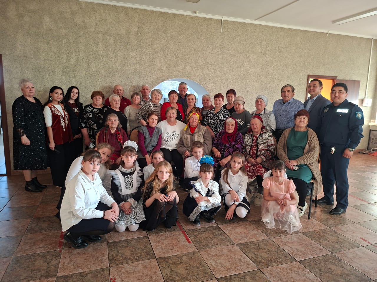 В селе Новокиенка прошло мероприятие в рамках месячника, приуроченного ко Дню пожилых людей