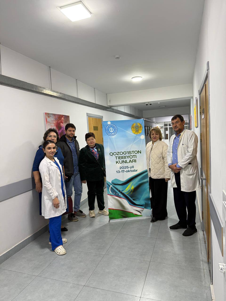 В рамках Дней казахстанской медицины в Узбекистане более 100 специалистов ведущих клиник страны провели выездные консультации, мастер-классы и операции в пяти городах Узбекистана — Ташкенте, Фергане, Самарканде, Бухаре и Нукусе