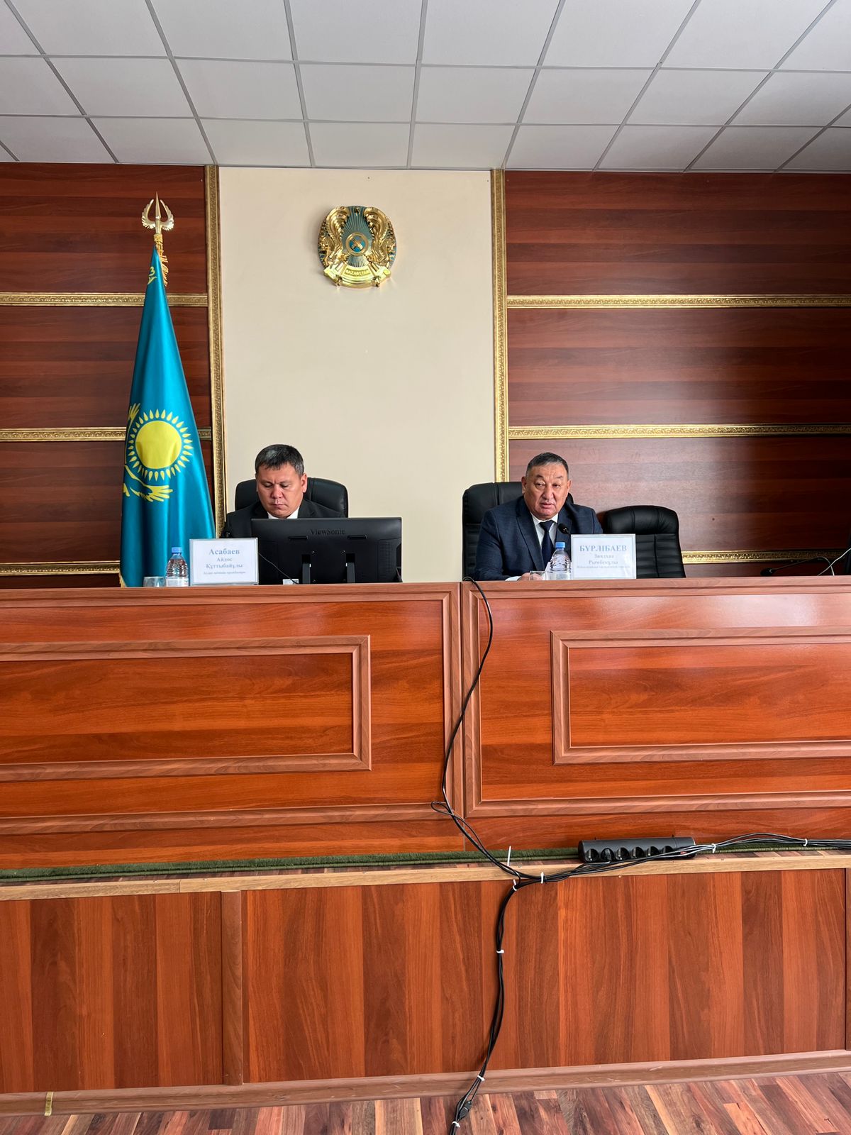 Состоялась внеочередная, пятьдесят вторая сессия Жуалынского районного маслихата восьмого созыва