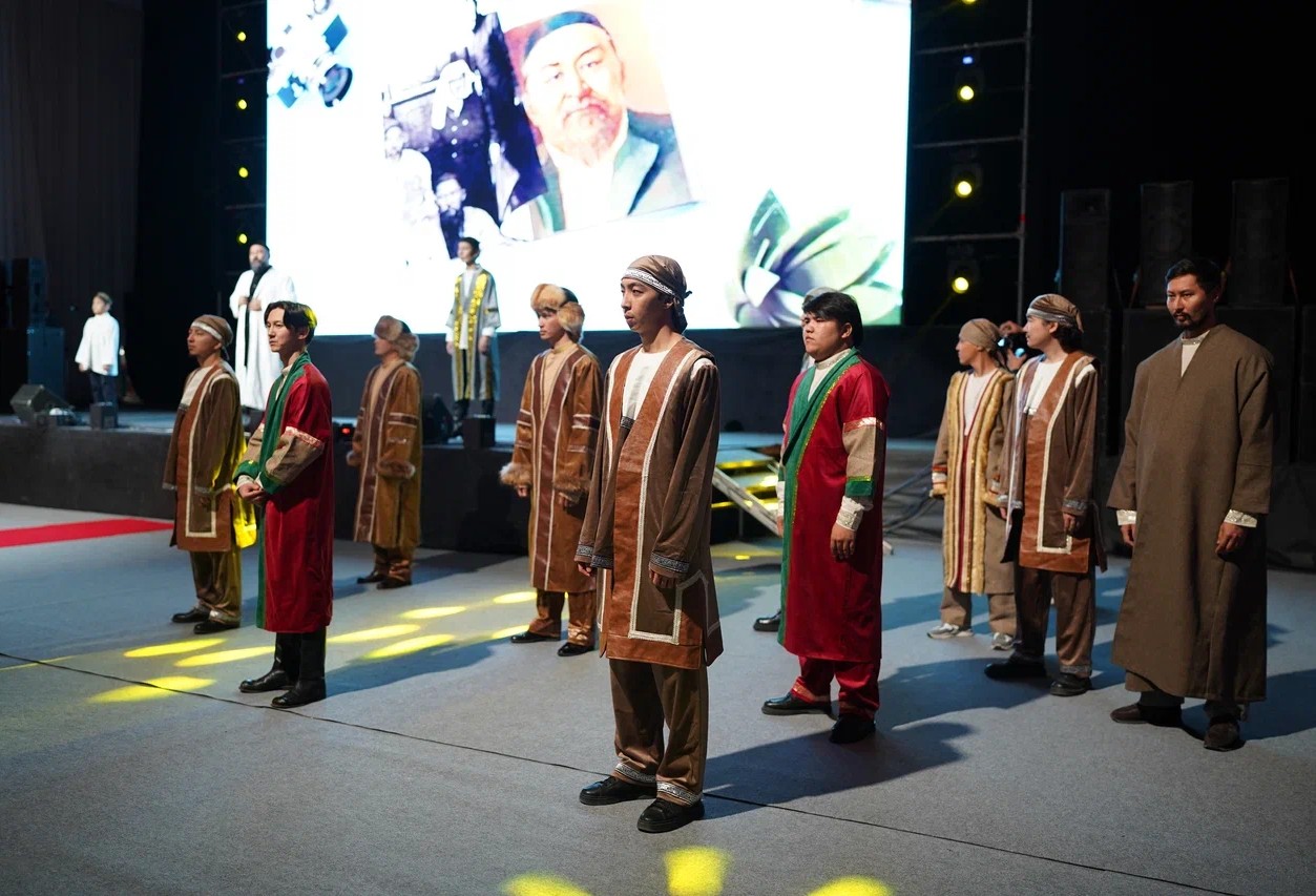 В АТЫРАУ ПРОШЕЛ РЕСПУБЛИКАНСКИЙ СТУДЕНЧЕСКИЙ ФОРУМ «SENIMMEN BIRGE»