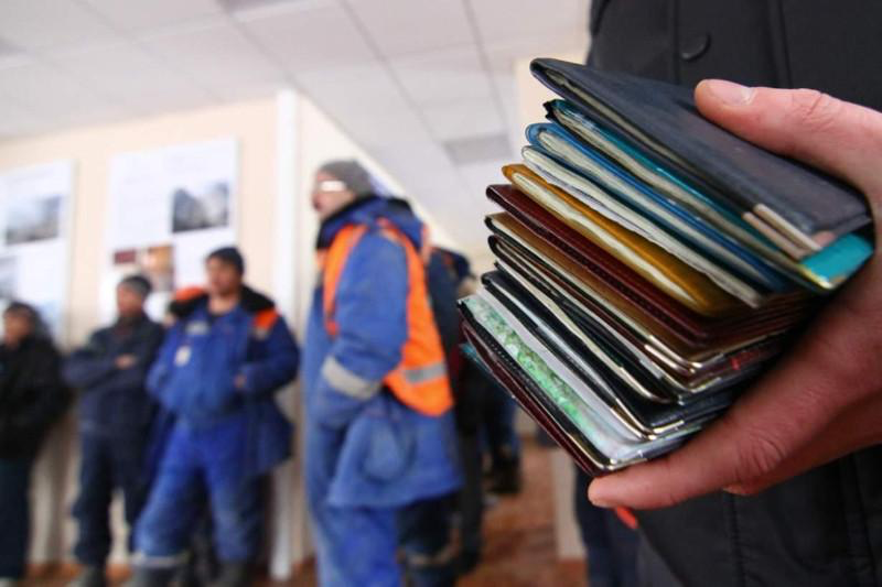 Более 14,6 тыс. иностранных граждан осуществляют трудовую деятельность в Казахстане