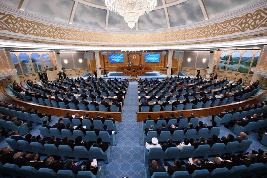 Президент: «Казахстан должен стать цифровой страной»