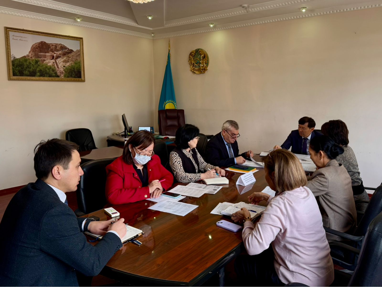 Под председательством руководителя Департамента санитарно-эпидемиологического контроля по Мангистауской области М.У. Сербаева состоялось совещание по итогам 9 месяцев 2025 года, посвящённое выполнению государственного задания по лабораторным исследованиям.