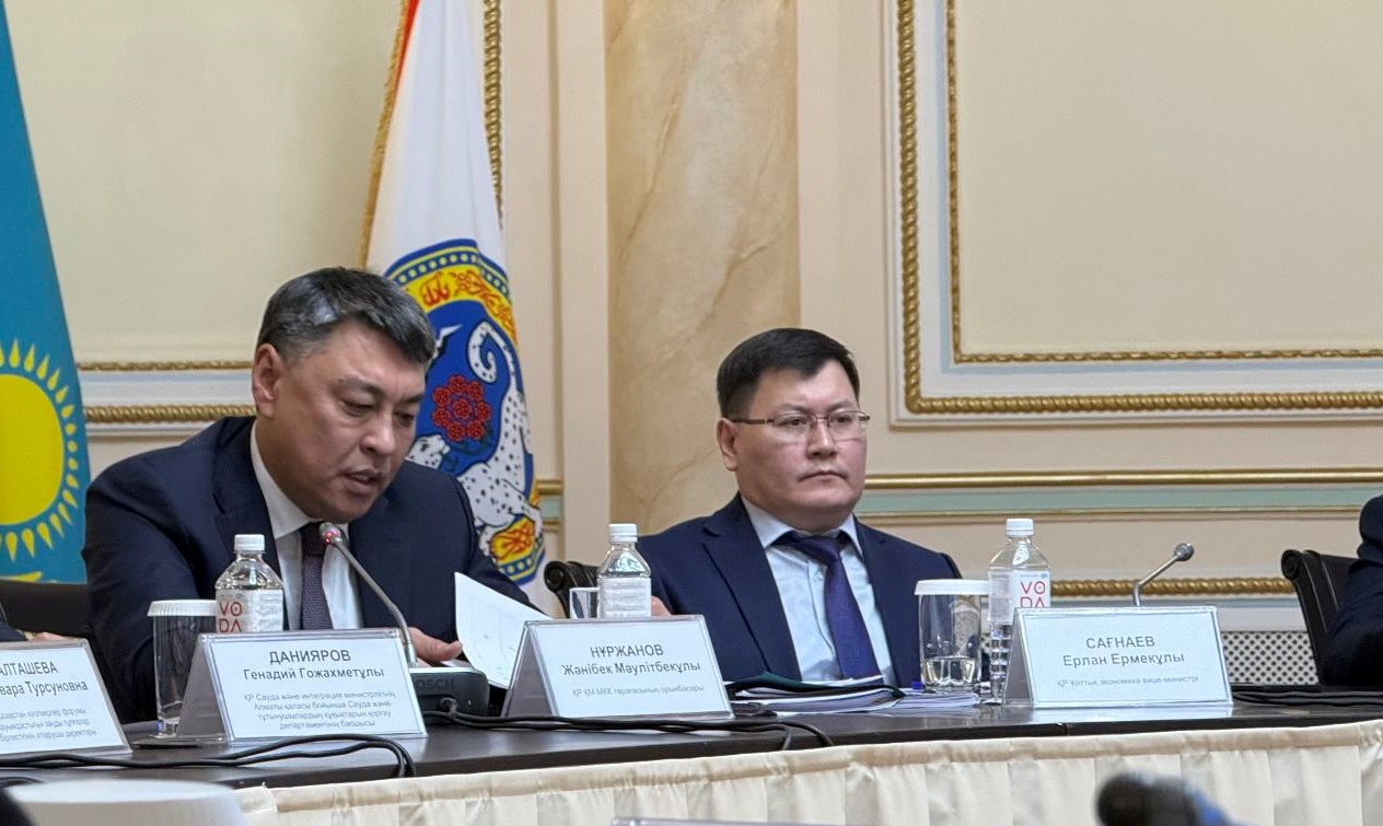 Встреча по разъяснению экономической политики, в том числе норм нового Налогового кодекса