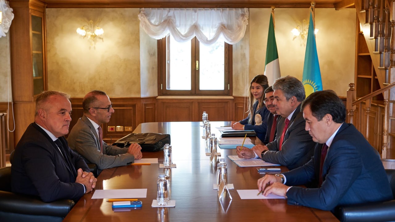 Министр иностранных дел Казахстана встретился с главами ведущих итальянских компаний