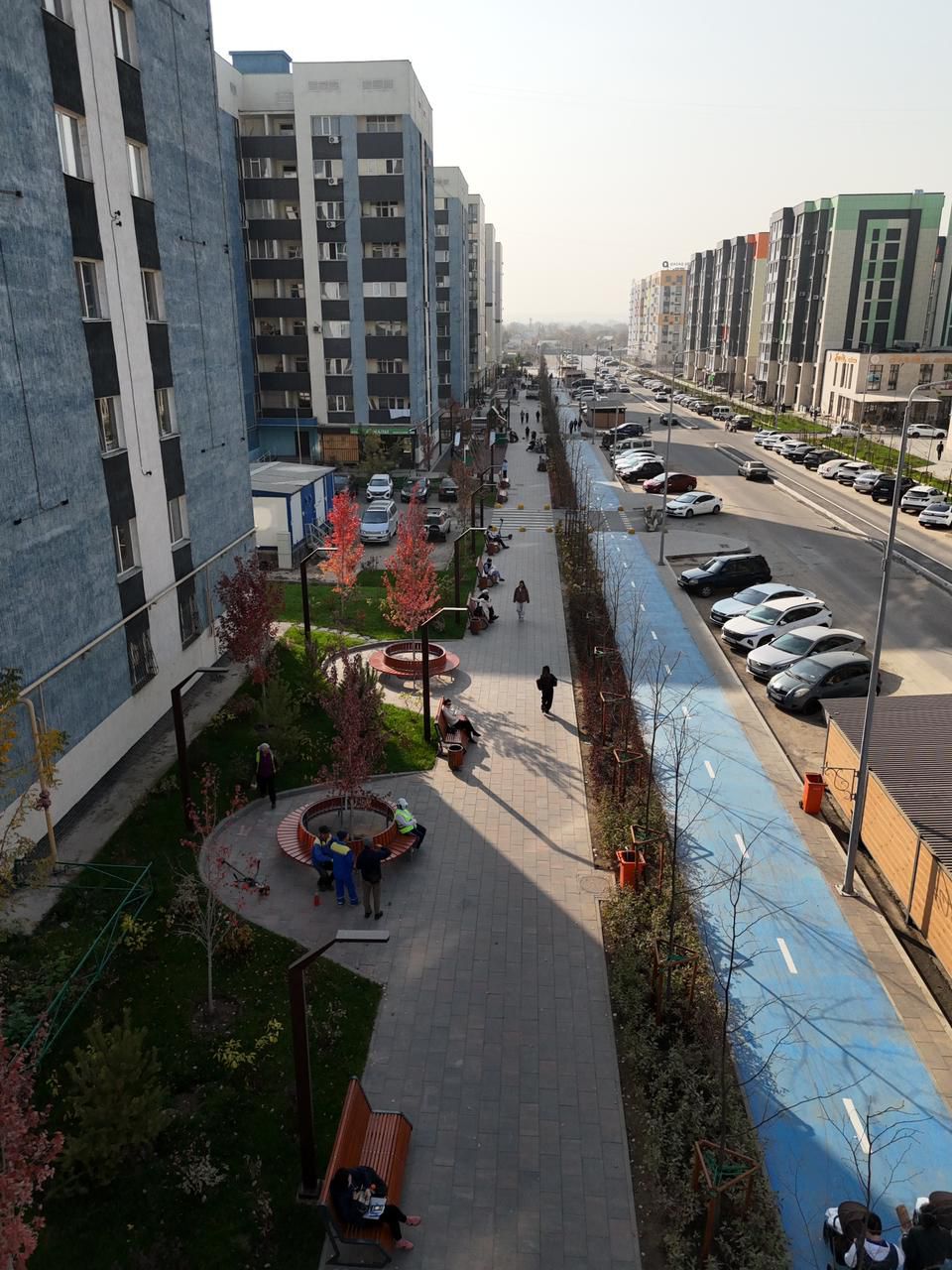 Ко Дню Республики в Наурызбайском районе Алматы открылось новое прогулочное пространство