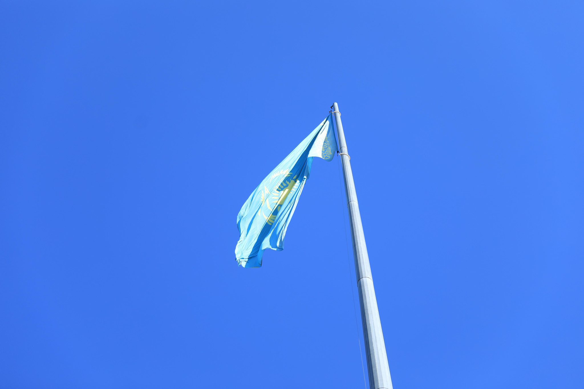 🇰🇿⚜️ В Актобе в День Республики состоялась церемония поднятия Государственного флага