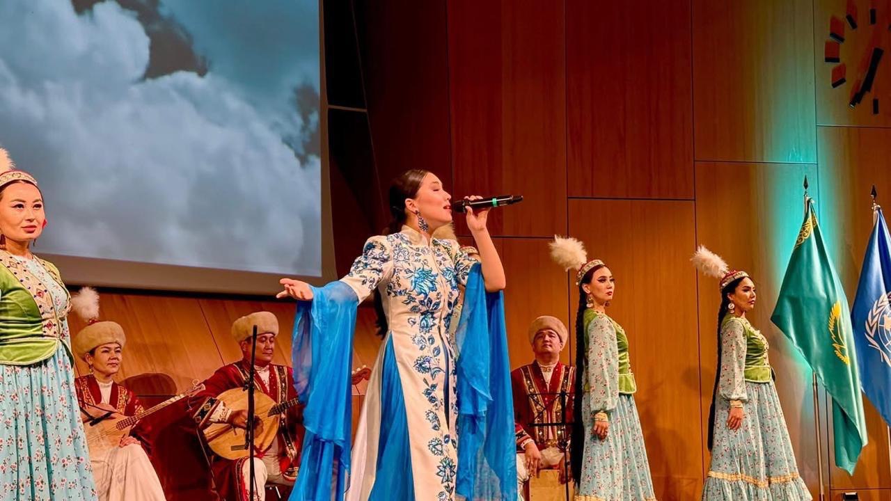 В Женеве отметили День Республики праздничным концертом