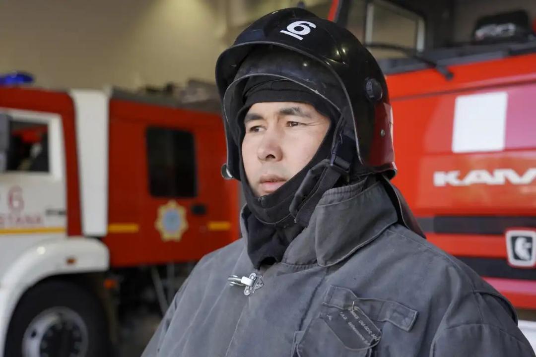 Каждый вызов – одна судьба: столичный спасатель раскрыл секреты своей службы