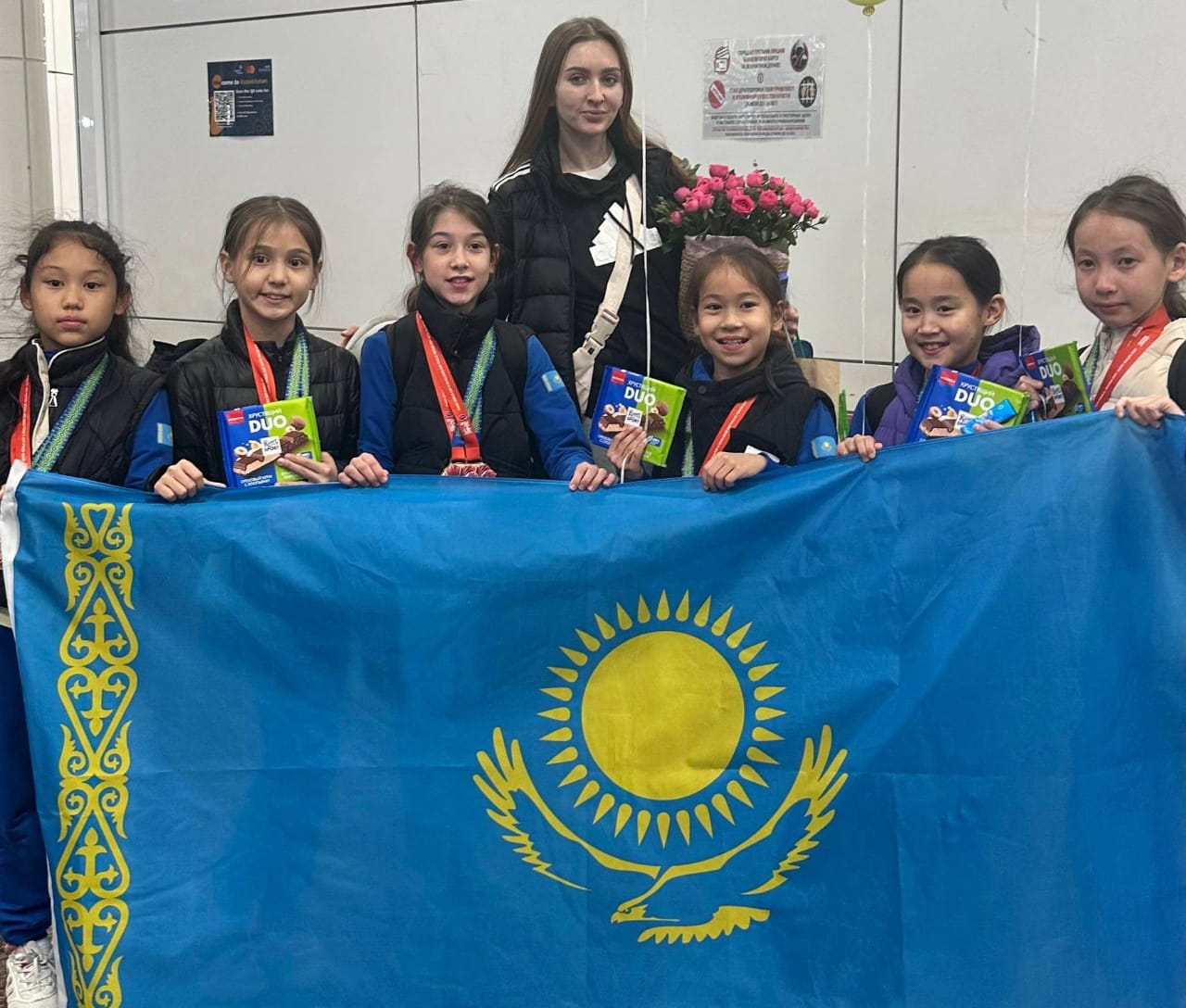 Сегодня в аэропорту столицы состоялась встреча членов сборной Республики Казахстан по эстетической групповой гимнастике