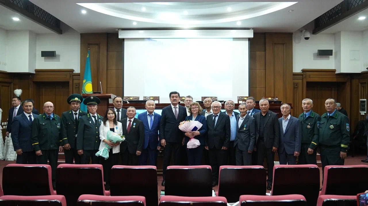 В Минэкологии прошло торжественное мероприятие ко Дню работников лесного хозяйства