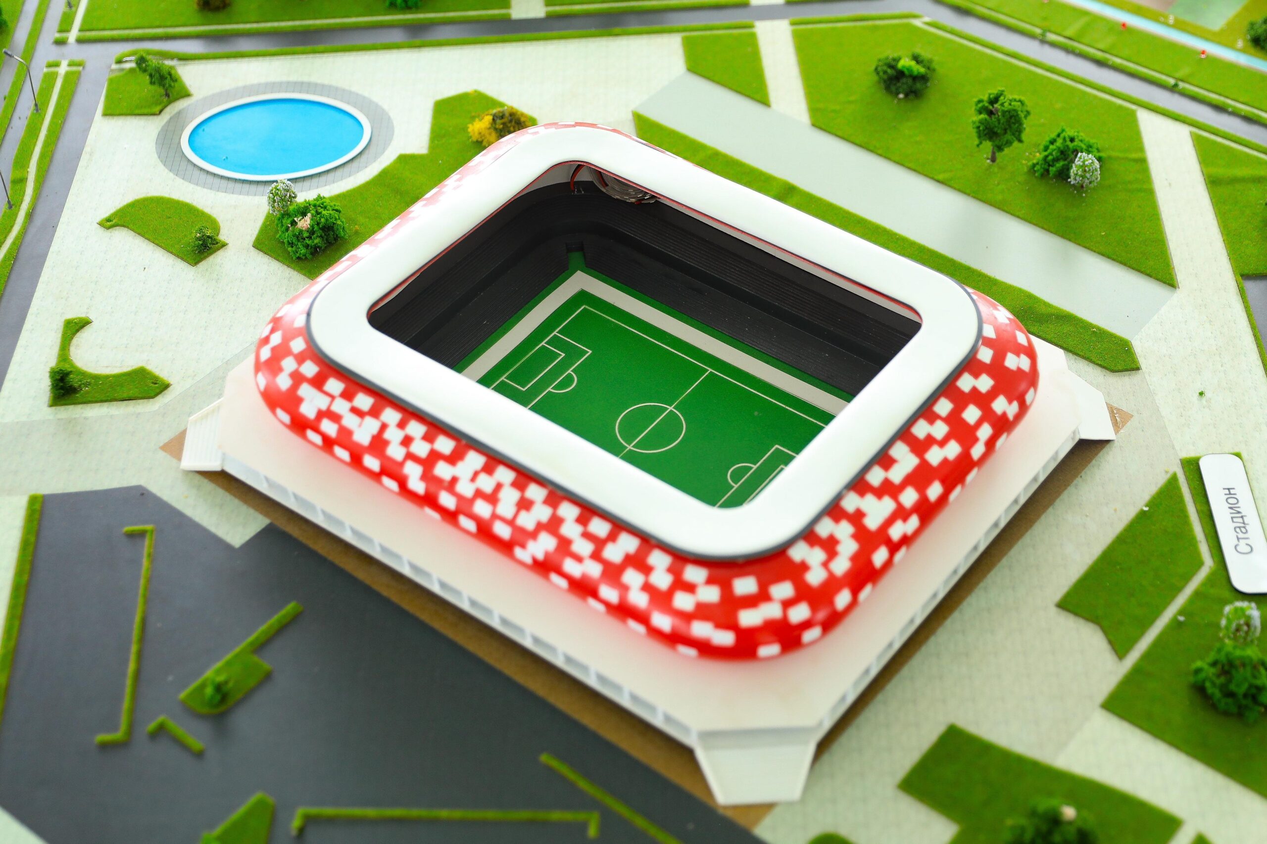 В Актюбинской области строят крупнейший футбольный стадион и развивают спортивную инфраструктуру