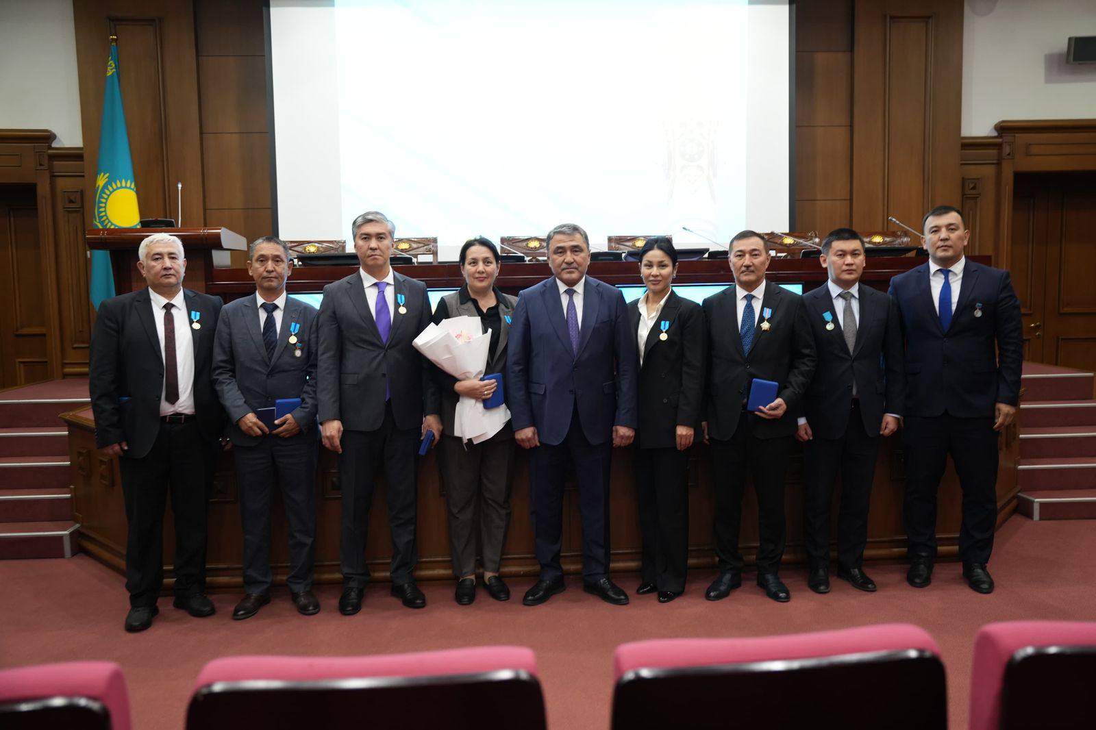 266 специалистов водохозяйственной отрасли удостоились государственных и ведомственных наград в честь Дня Республики