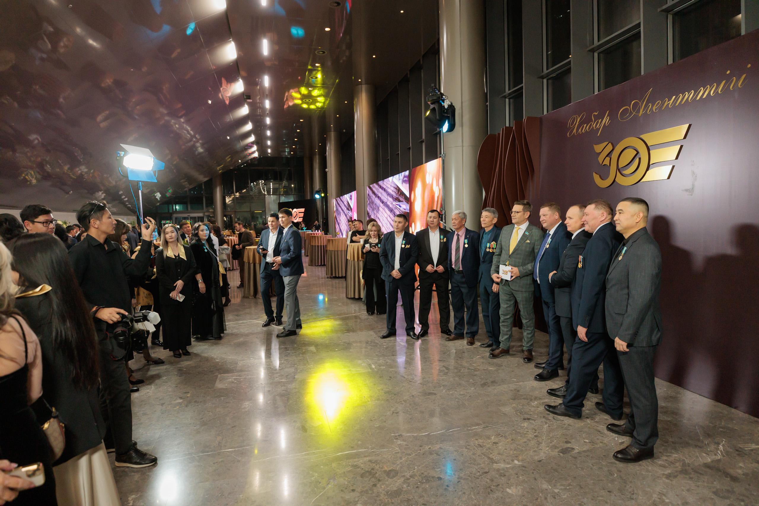 «Хабару» – 30 лет: Президент Казахстана поздравил с юбилеем легендарное агентство