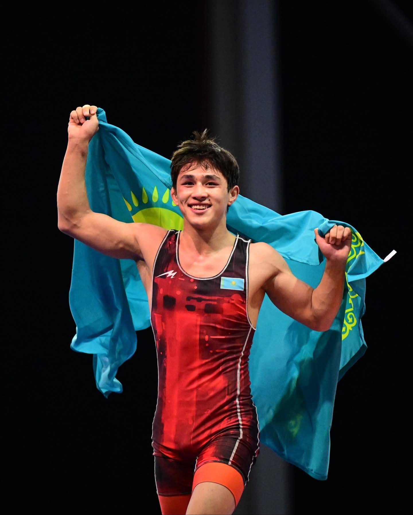 ТУРКЕСТАНСКИЕ БОРЦЫ ЗАВОЕВАЛИ ЗОЛОТУЮ И БРОНЗОВУЮ МЕДАЛИ НА АЗИАТСКИХ ИГРАХ СРЕДИ ПОДРОСТКОВ